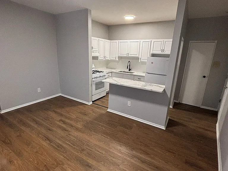 27 Jackson St #K3 — Photo 8