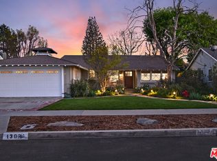 13024 Hesby St, Sherman Oaks, CA 91423