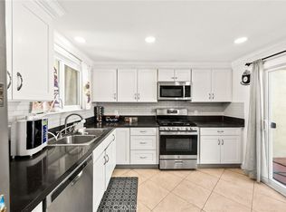 1183 Mountain Ln, Upland, CA 91784