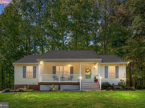 2nd image of 10402 Mallard Point Ln