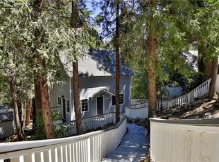 23130 Sycamore Ln, Crestline, CA 92325