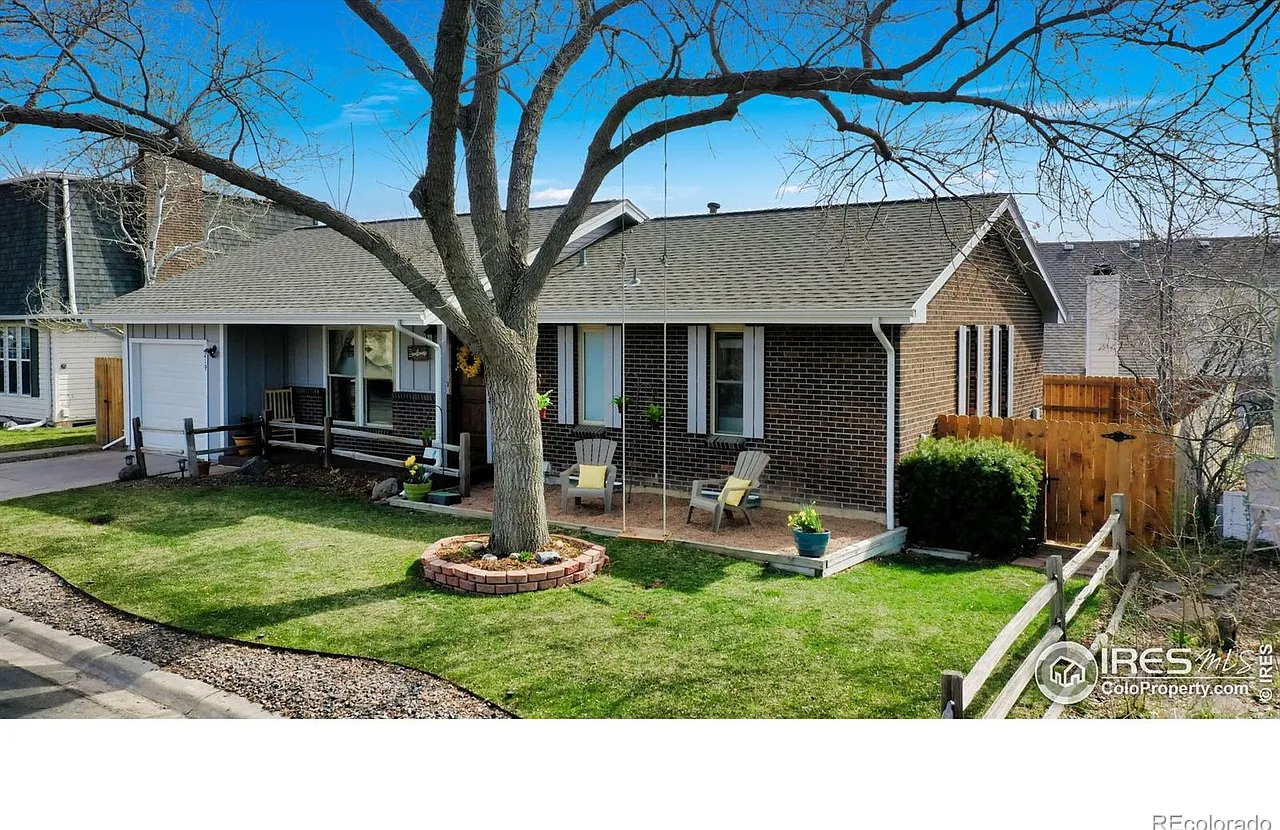 3 bed, 1950 sqft, $2,750 — Photo 2