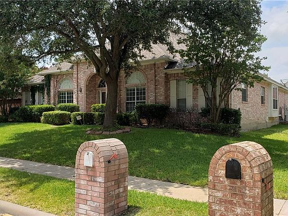 2nd image of 2429 Kittyhawk Dr