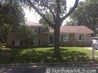 8272 Hames Rd S, Cottage Grove, MN 55016