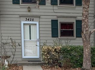 3428 SW Arrowhead Rd, Topeka, KS 66614