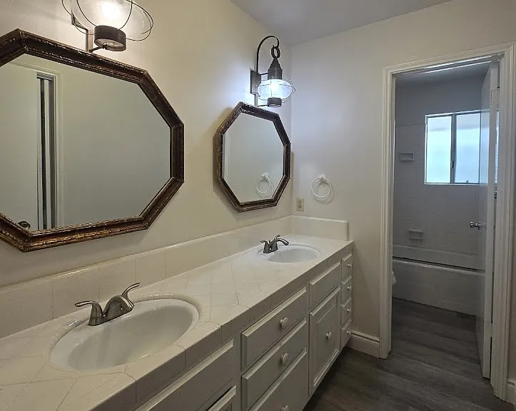 1176 W San Bruno Ave — Photo 47