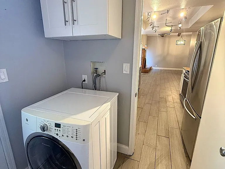 6028 Downey St NE — Photo 19