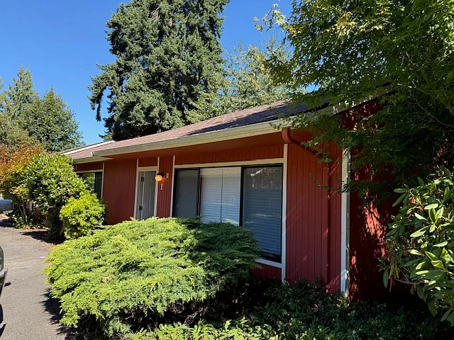 23820 Edmonds Way — Photo 2