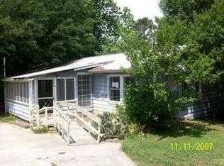 9539 Farrow Rd, Columbia, SC 29203