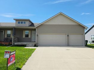 220 Southern Prairie Dr, Madrid, IA 50156