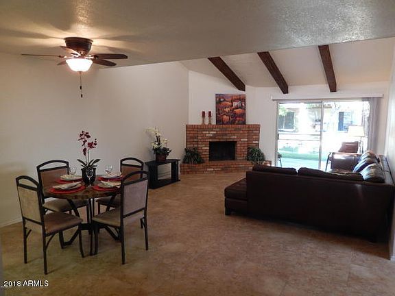 3rd image of 2312 W Lindner Ave Unit 4