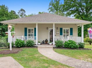 2201 Jackson St, Belmont, NC 28012