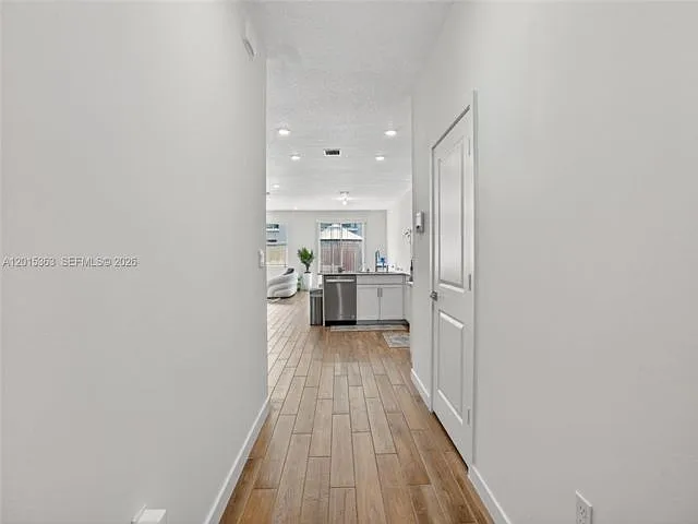 163 NE 13th Ave — Photo 14