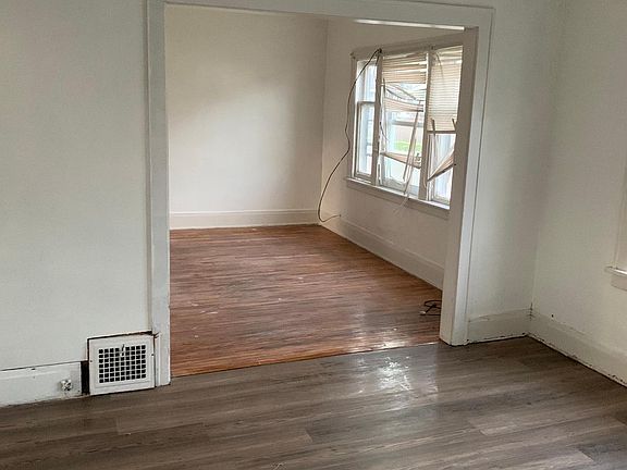 4th image of 674 Lasalle Ave