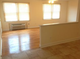 14-08 River Rd, Fair Lawn, NJ 07410