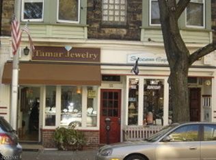 55 Elm St APT 3, Westfield, NJ 07090