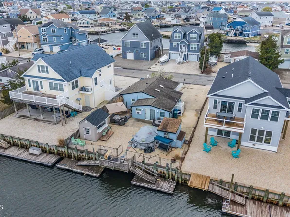 99 Lake Superior Drive, Little Egg Harbor, NJ 08087