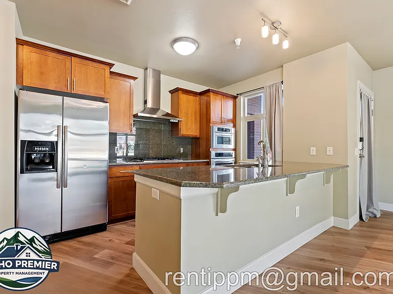 406 S 13th St #104 — Photo 9