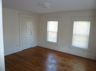 22 6th St, Dover, NH 03820