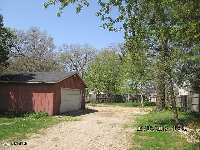 2nd image of 4772 Torsten St