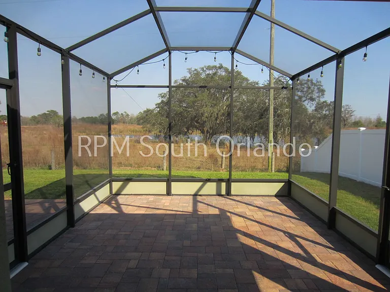 1679 Bay Breeze Dr — Photo 15