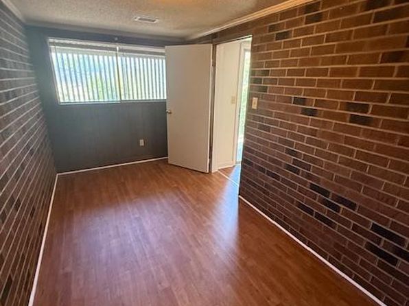 1019 S Church St #2B