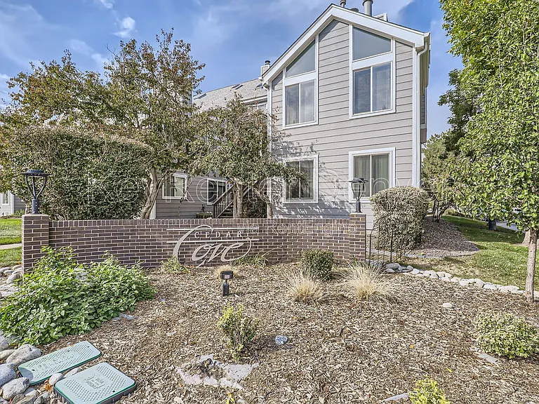 12404 E Tennessee Cir — Photo 31