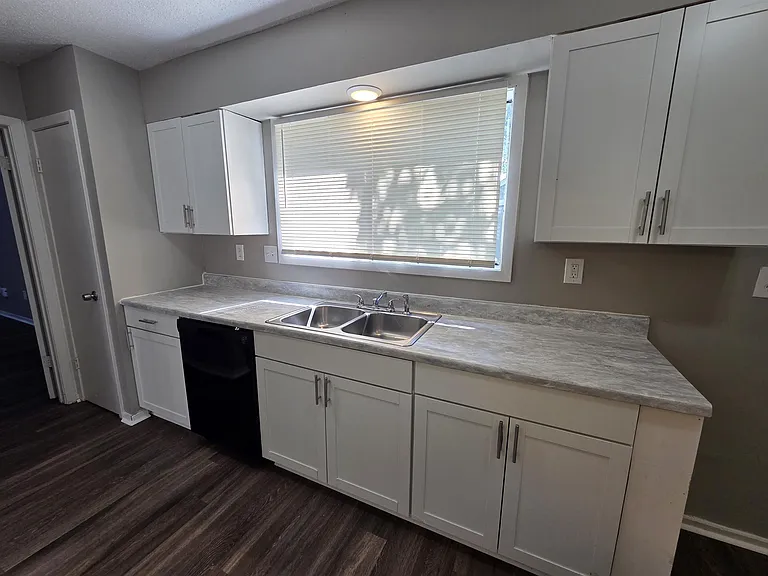 6369 Golden Park Dr — Photo 21