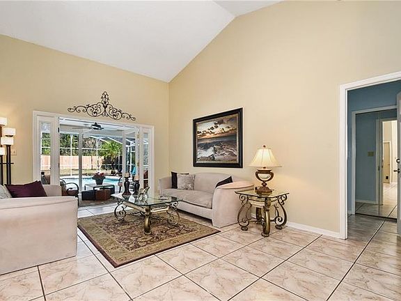 3rd image of 1011 Jackson Creek Ct