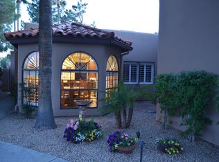 4095 E Round Hill Dr, Phoenix, AZ 85028