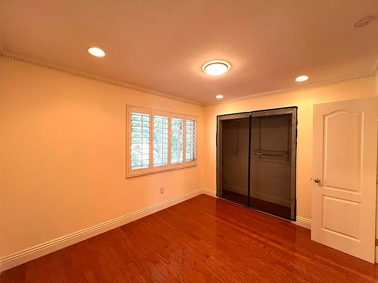 6777 Ossabaw Ct — Photo 8