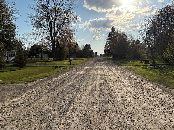 5th image of 7186 Burns Line Rd
