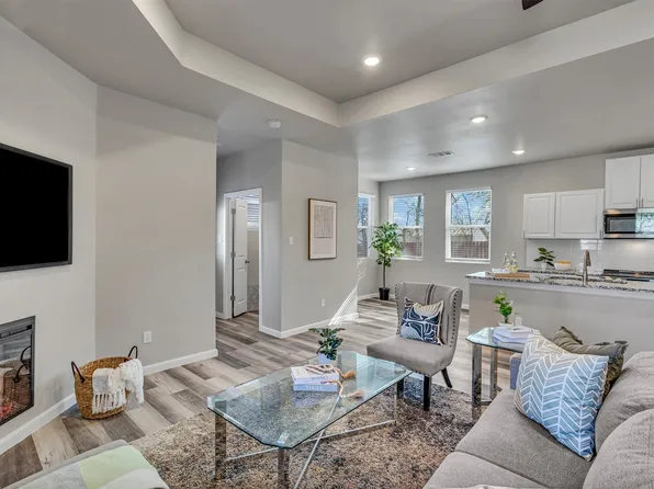 1301 E Tucker St, Fort Worth, TX 76104