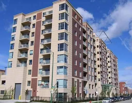 Building Photo - 100 Hermitage #900