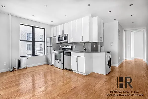 Rented by Heritage Realty LLC | media 21