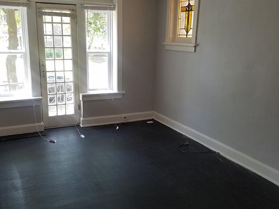 2nd image of 4539 Flad Ave Fl 1ST