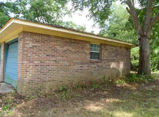 25 Gold St, Clio, AL 36017