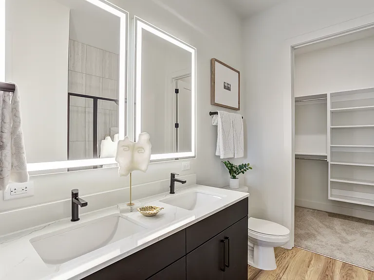 Margaux Midtown — Photo 24