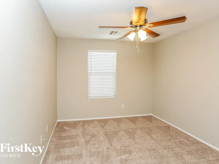10841 Pearl River Ave — Photo 8