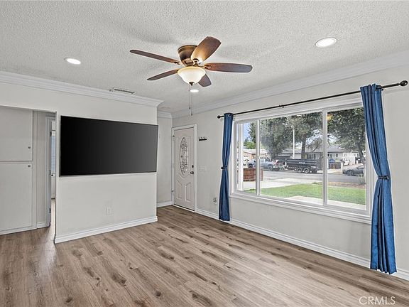4th image of 10028 Primrose Dr