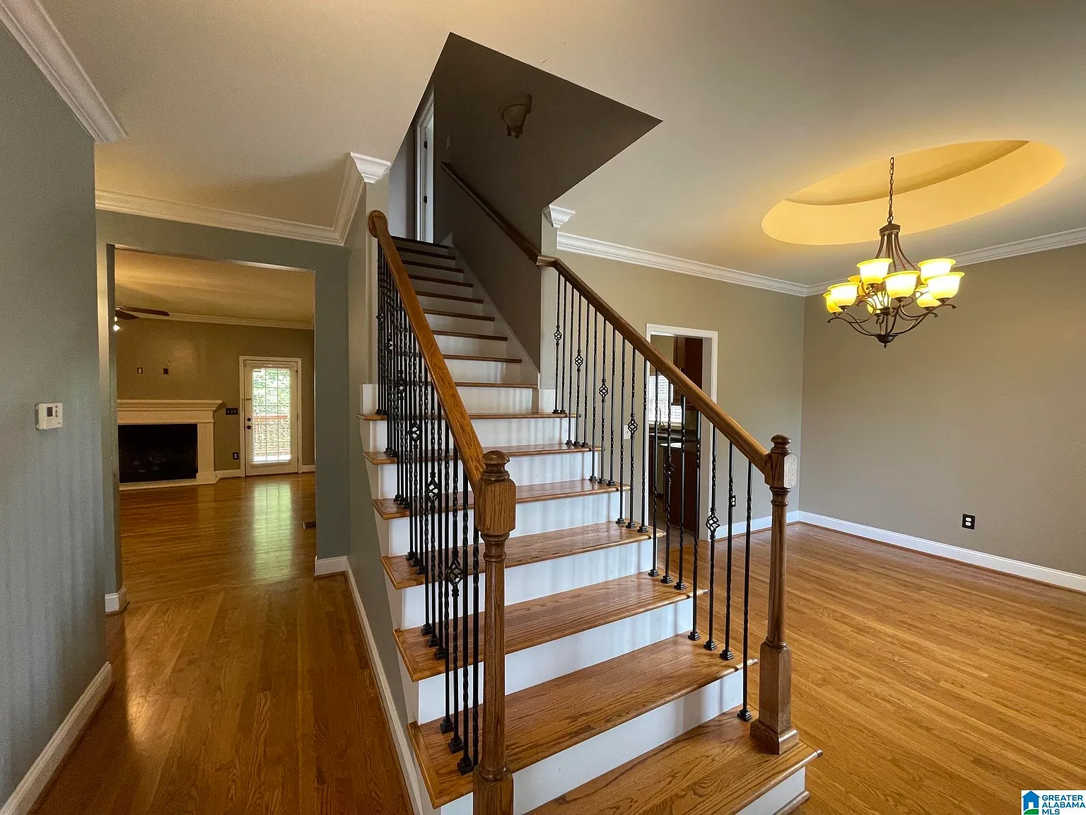 5 bed, 3.5 bath, $3,250 — Photo 4