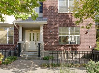 11307 Preswick Blvd, Eden Prairie, MN 55344