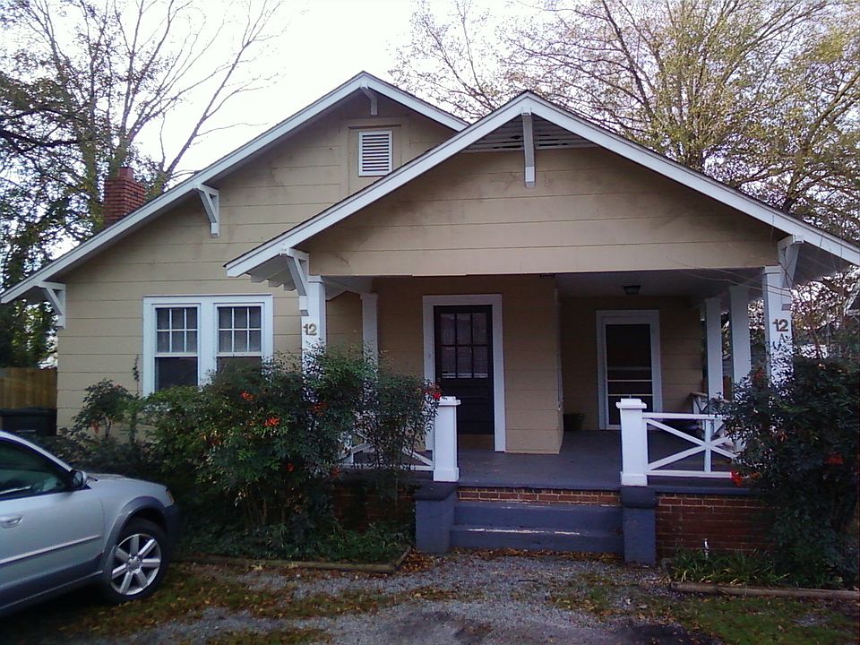 1st image of 12B Cromwell Ave