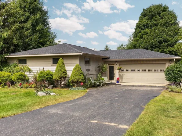 4881 Ridgecrest Rd, Williamsburg, MI 49690
