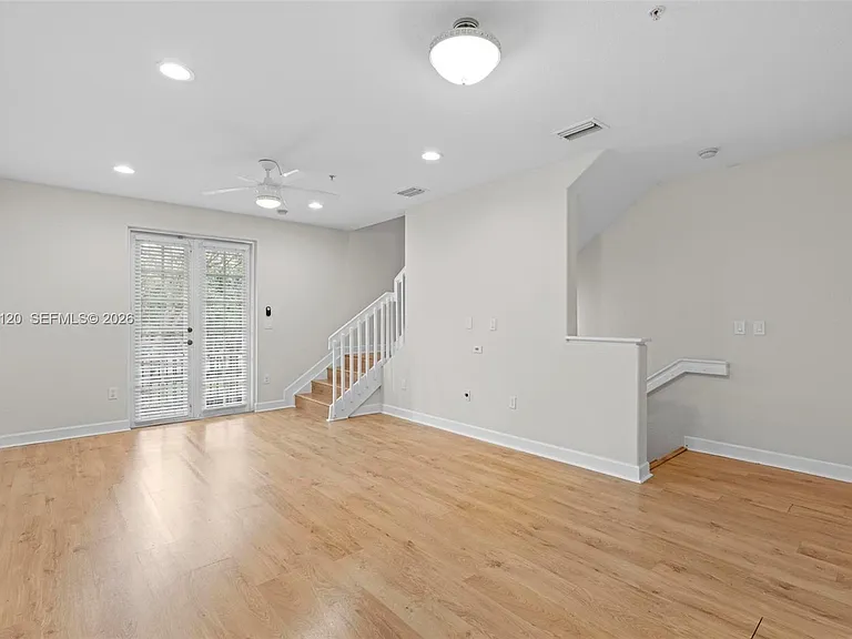 419 SW 147th Ave #108 — Photo 7
