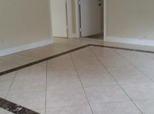 191 1st St SW, Naples, FL 34117