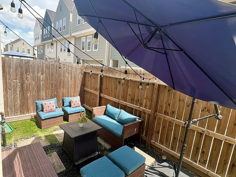 7713 Johanna Park Dr — Photo 5