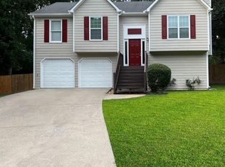 324 Arapaho Dr SE, Acworth, GA 30102