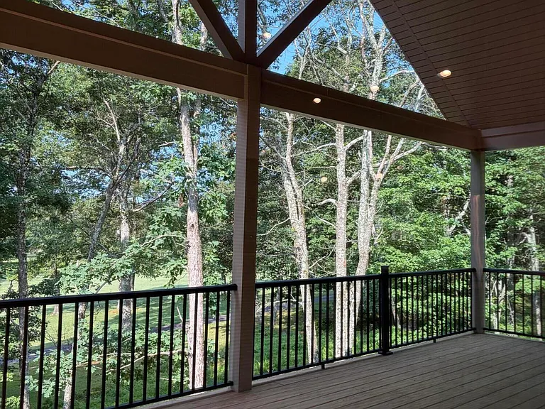 38 Spyglass Rd — Photo 6