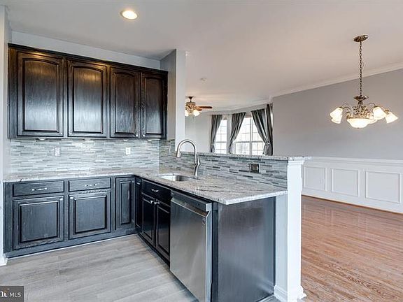 5th image of 15797 Barcelona Ct